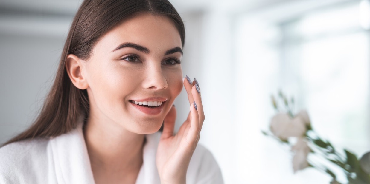 پاکسازی پوست - خشکی پوست صورت