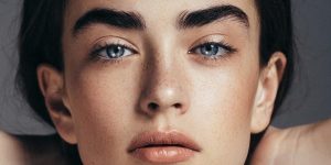 پر پشت شدن ابرو