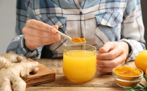 لاغری با زردچوبه