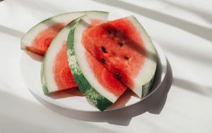 بهترین زمان خوردن هندوانه برای لاغری