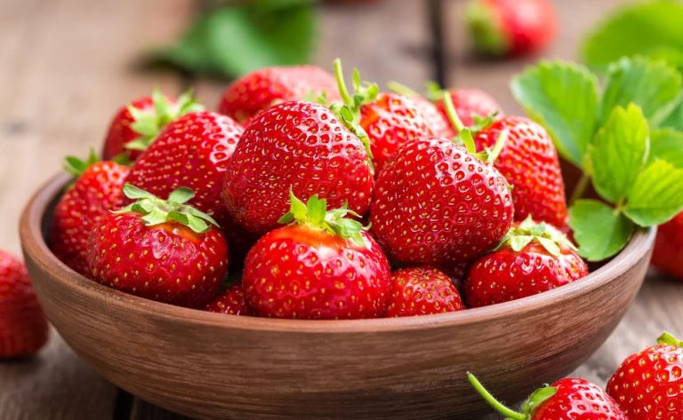 خواص توت فرنگی