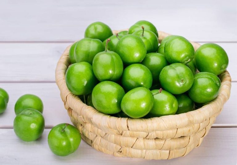 خواص گوجه سبز