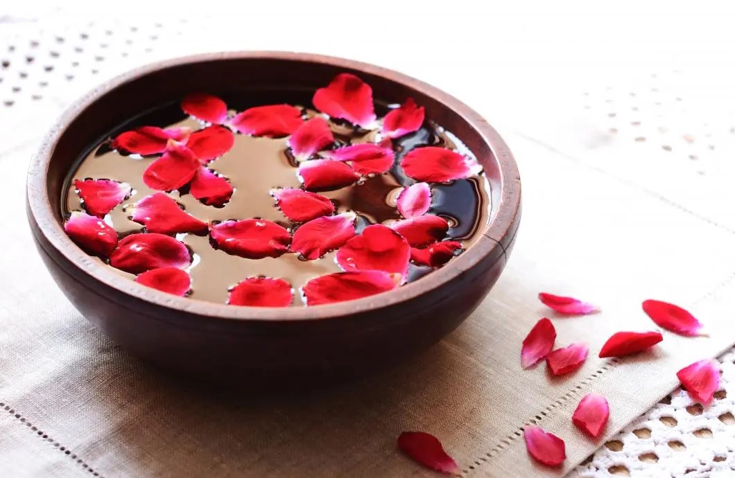 خواص گلاب - خواص گلاب برای لاغری