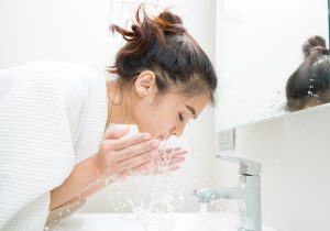 روتین پوستی بعد از حمام