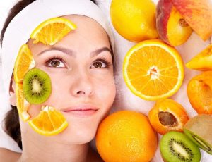 درمان لک صورت با میوه