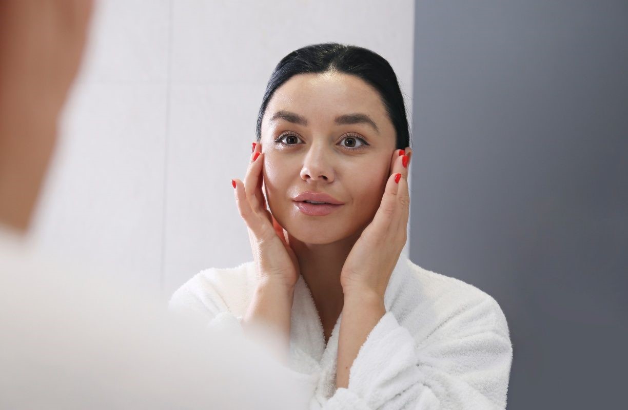 بوتاکس خط خنده - از بین بردن خط خنده