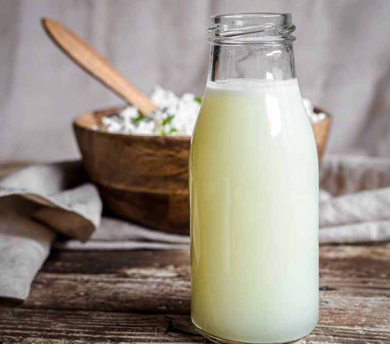 خواص آب ماست برای لاغری