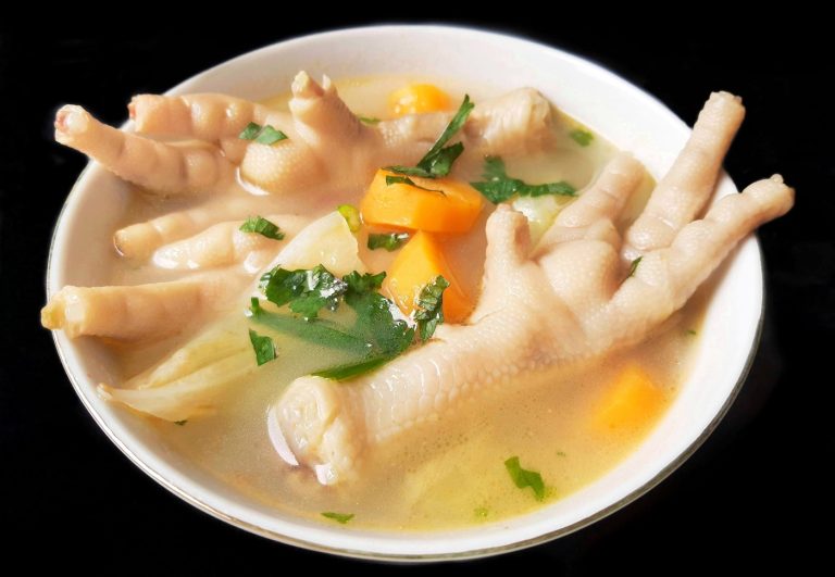 خواص پای مرغ برای پوست صورت