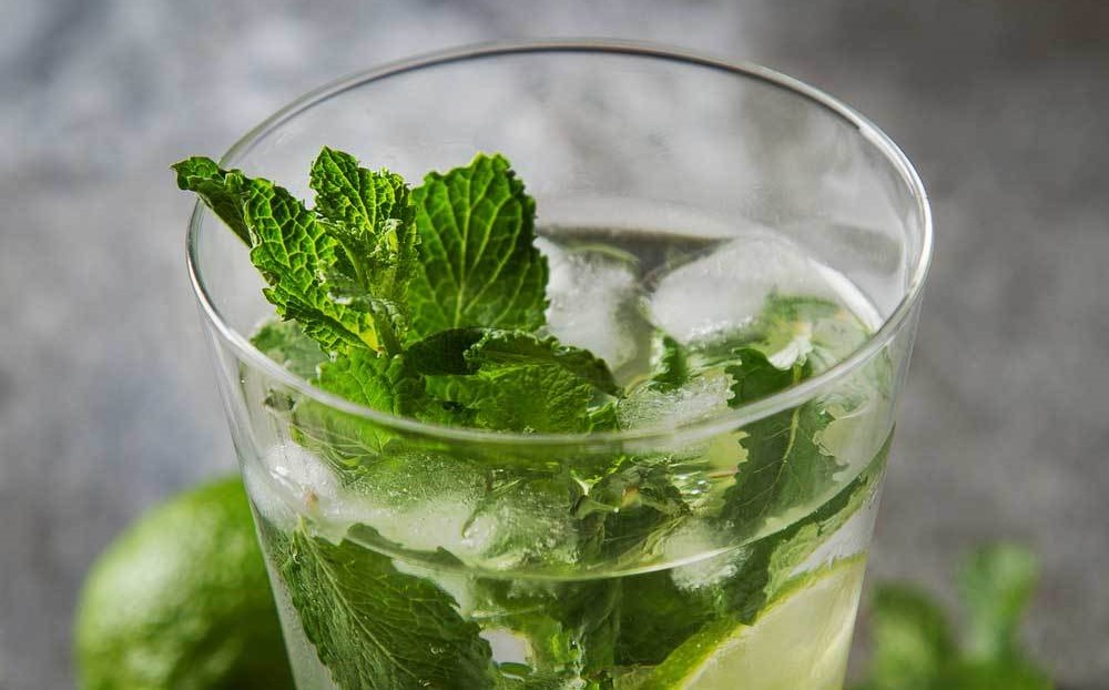 نوشیدنی نعناع - عرق نعناع برای لاغری شکم