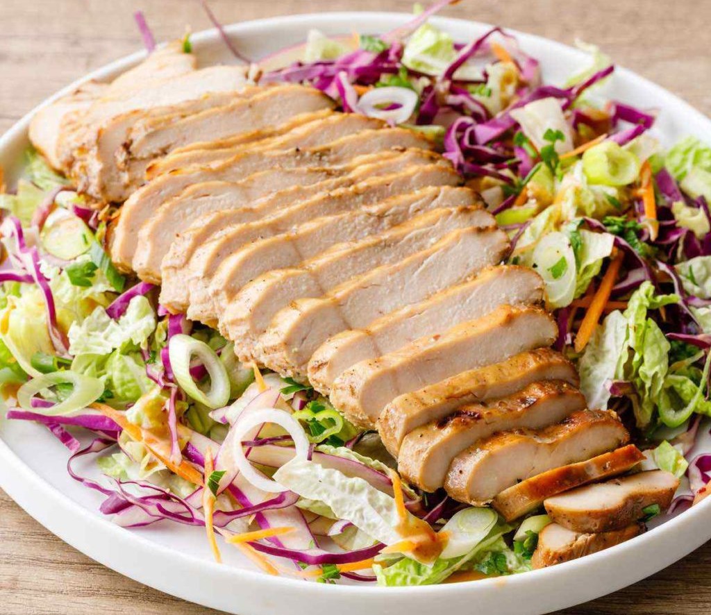 سالاد مرغ - سالاد پروتئینی با مرغ