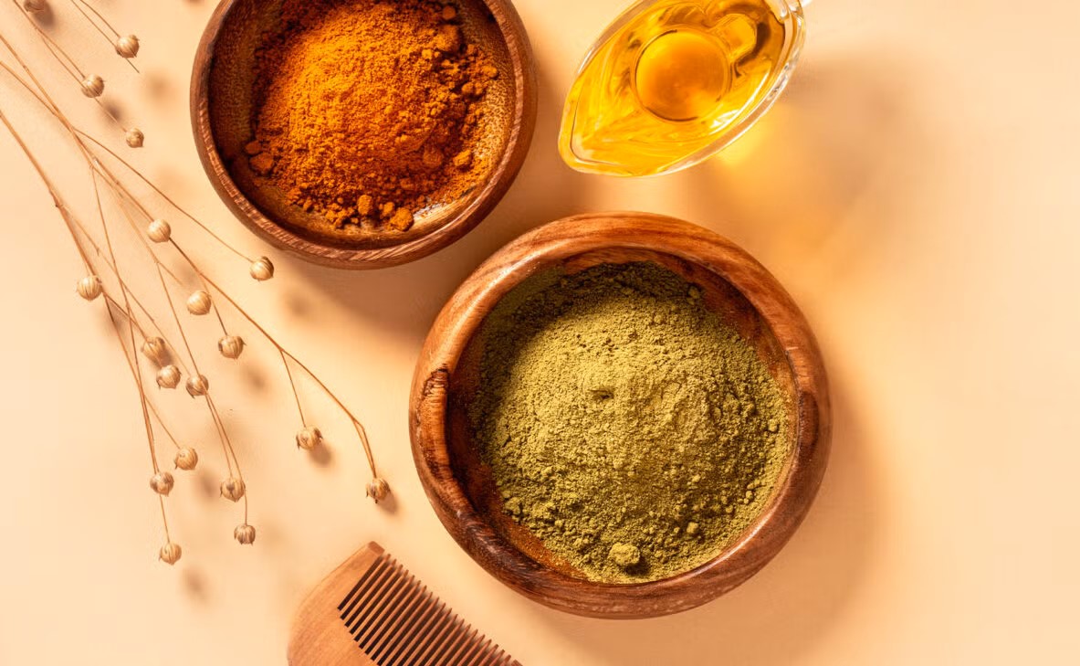 ماسک حنا برای مو - درمان ریزش مو با حنا