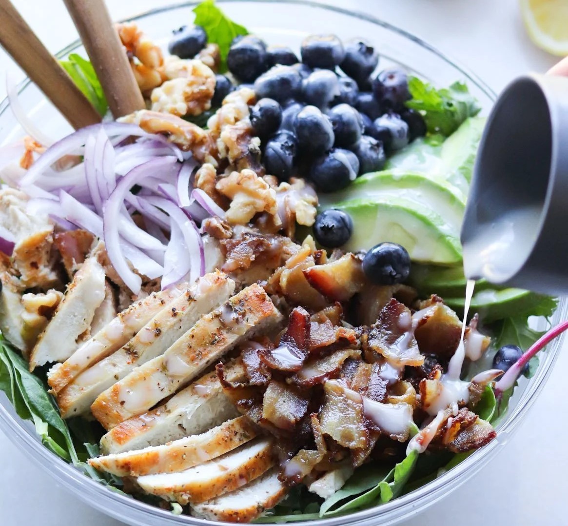 سالاد مرغ و تخم مرغ - سالاد پروتئینی با مرغ