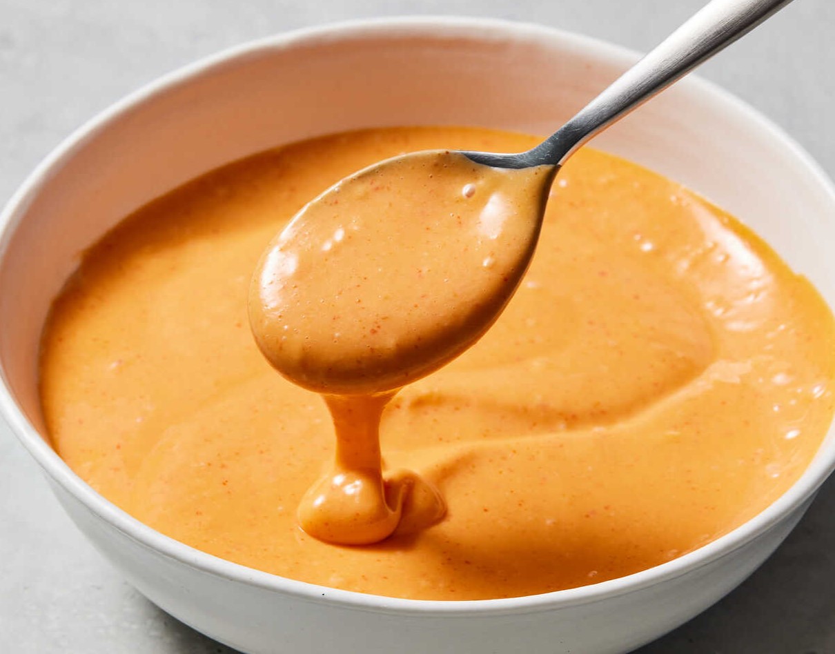 طرز تهیه سس مایونز رژیمی با روغن زیتون