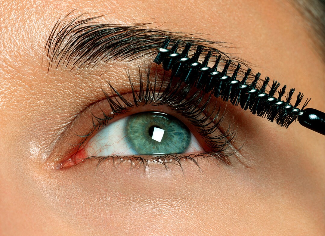 تقویت ابرو - روغن کرچک برای ابرو